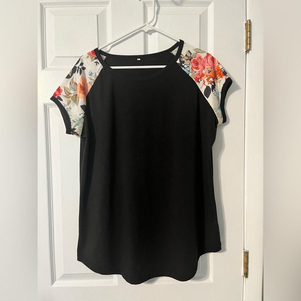 Black T-shirt with floral sleeves | 2XL